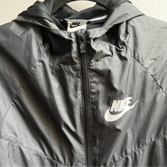 Nike Black Lightweight Hooded Windbreaker Jacket Sz M - Picture 5 of 9